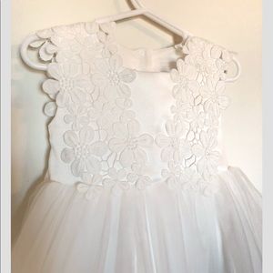 NWT White Flower Girl Dress